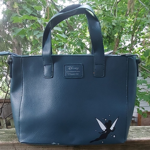 Loungefly Peter Pan & Tinkerbell pixie dust carryall - Picture 2 of 12